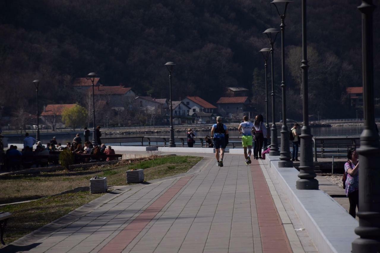 Apartments Barocco Golubac Exteriör bild